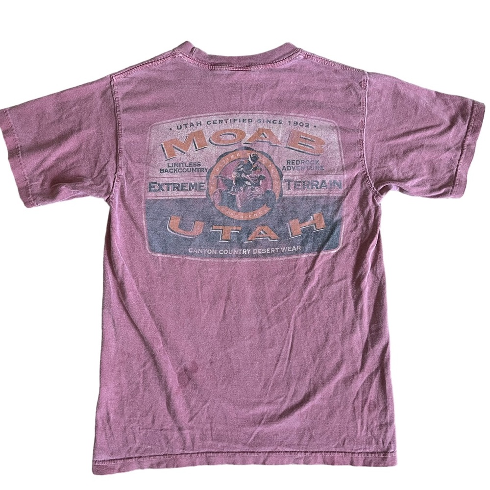 Comfort Color - Moab, Utah Destination Tshirt Small